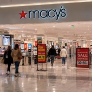 is macy's going out of business